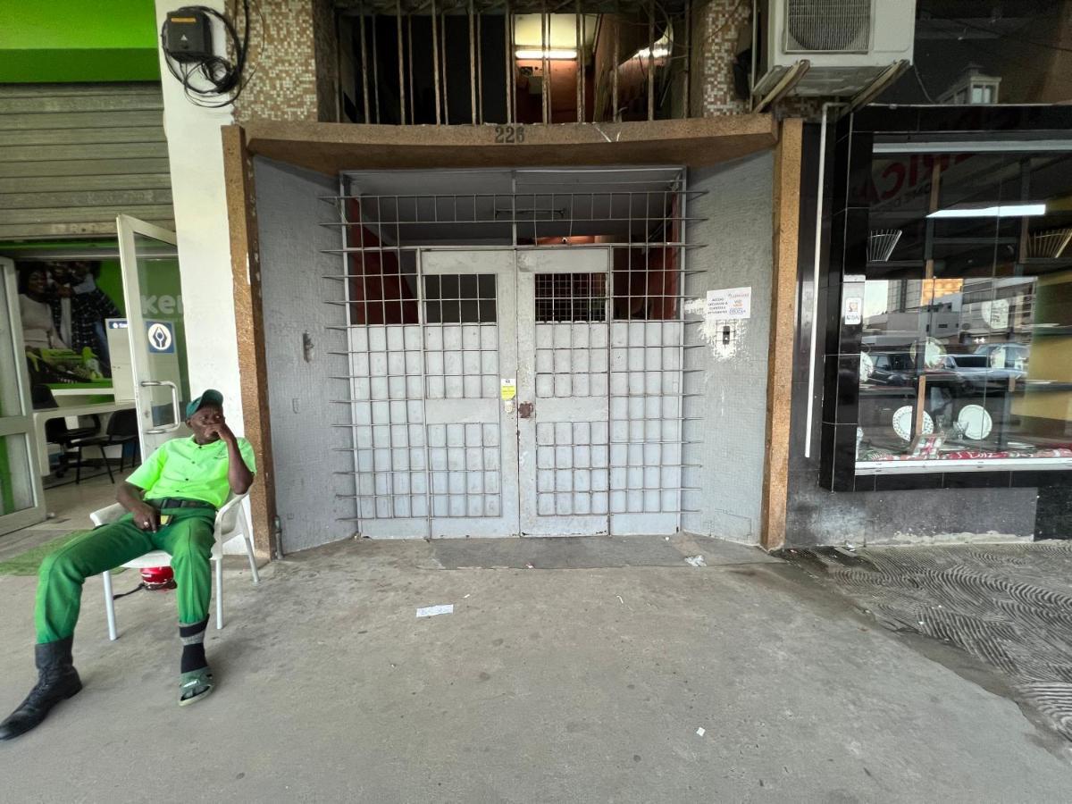 Appartement Africa Em Zona Comercial De Luanda Extérieur photo