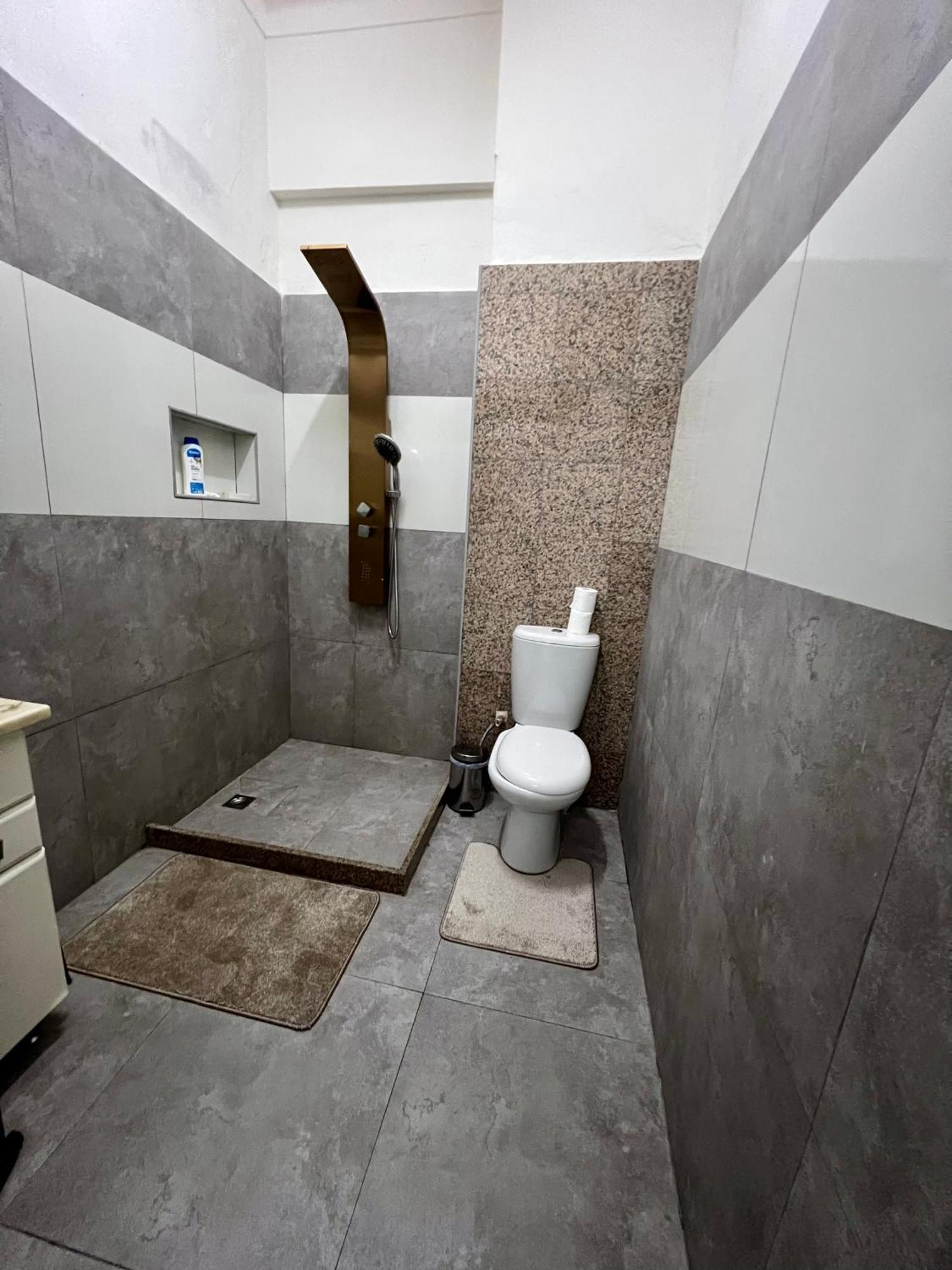 Appartement Africa Em Zona Comercial De Luanda Extérieur photo
